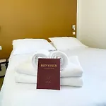 Hotel Nemo Aeroport De Pau