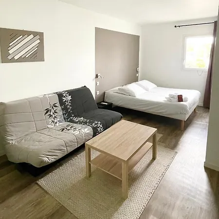 Nemo Aeroport De Pau Hotell 3*