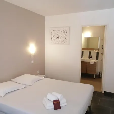 Nemo Aeroport De Pau Hotel Sauvagnon