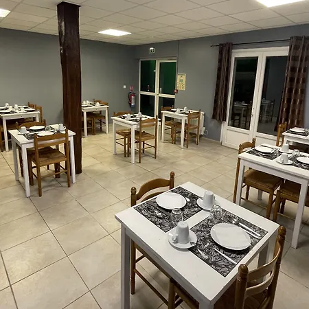 Nemo Aeroport De Pau 3*