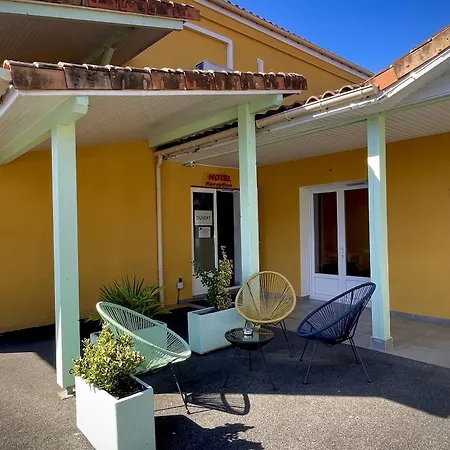 Hotell Nemo Aeroport De Pau Sauvagnon