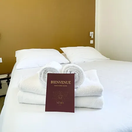 Nemo Aeroport De Pau Hotell