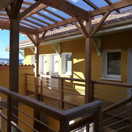 Hotell Nemo Aeroport De Pau Sauvagnon