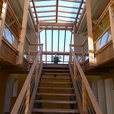 Nemo Aeroport De Pau Hotell Sauvagnon