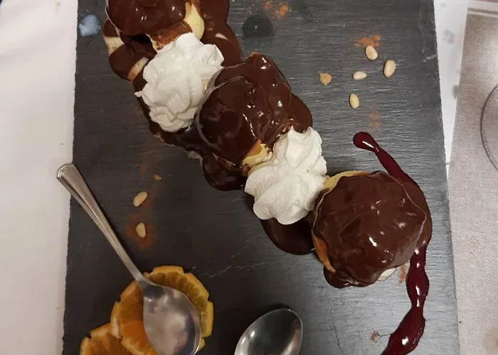 Nemo Aeroport De Pau Hotel