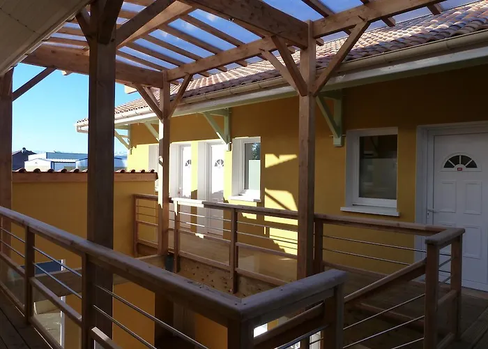 Hotel Nemo Aeroport De Pau Sauvagnon